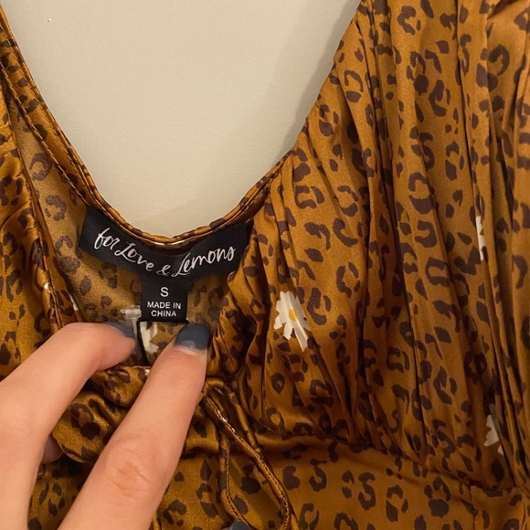 For love and lemons Tawney crop top cheetah - Picture 5 of 5